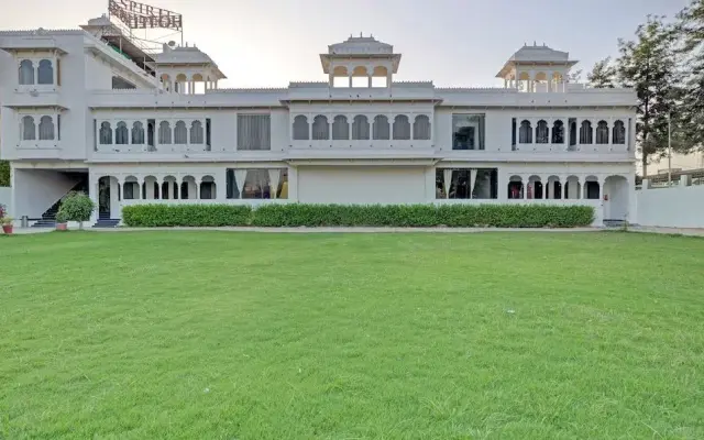 Hotel Spirit Residency