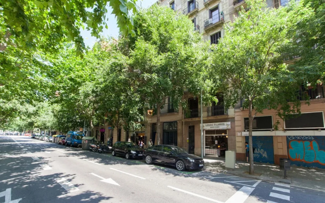 Aparteasy Deluxe apartments