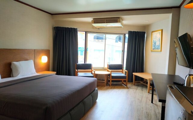 Marine Plaza Hotel Pattaya комната для гостей