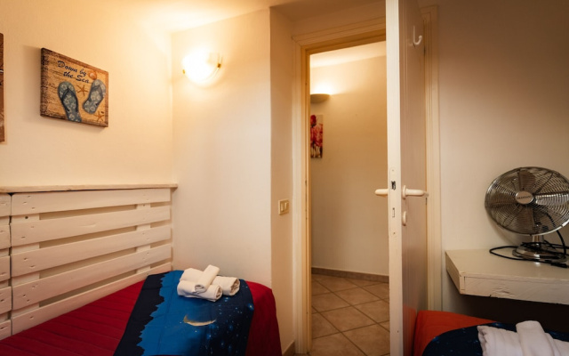 Holidaycasa Macca - Confortevole e con Vista Mare