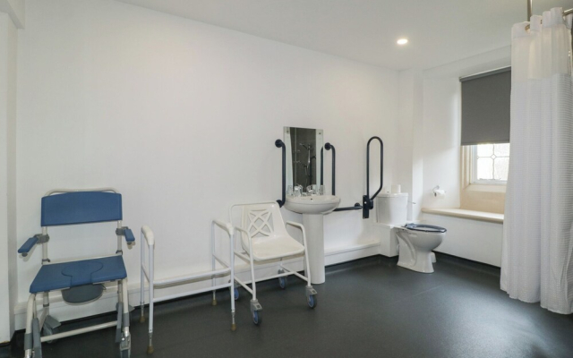 Harcombe House Rooms Accessible Ground Floor Twin