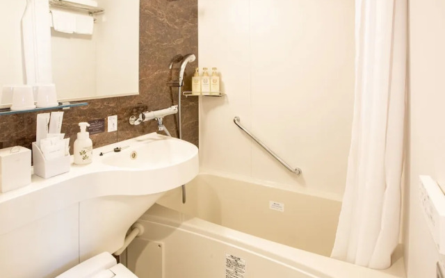 Kuretake Inn Premium Ogakiekimae