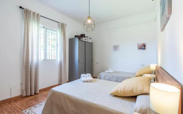Villa Gran Solano Colmenar by Ruralidays
