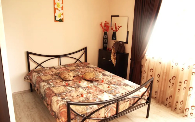 Cozy Apartment near Varna Sea Garden