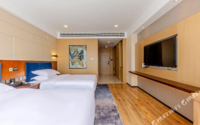 Licheng Jingzhi Hotel (Jinan West Railway Station)