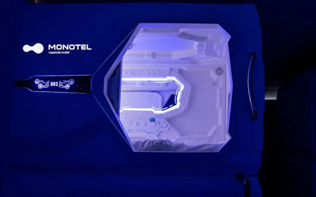 Monotel Capsule Hotel