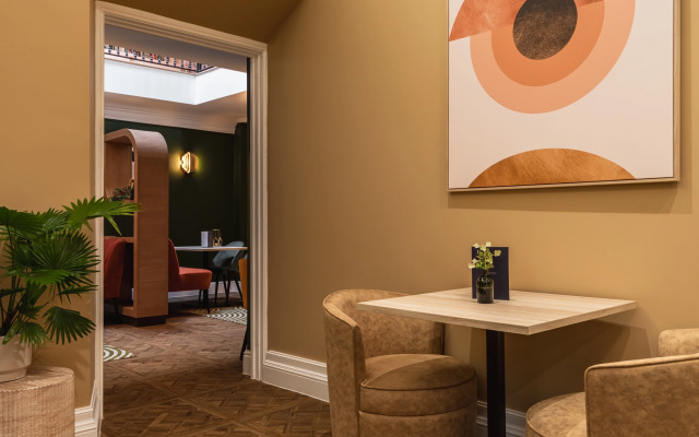 Grange Hotel