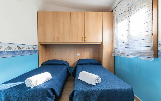 Bungalow in Riotorto Near sea Beach