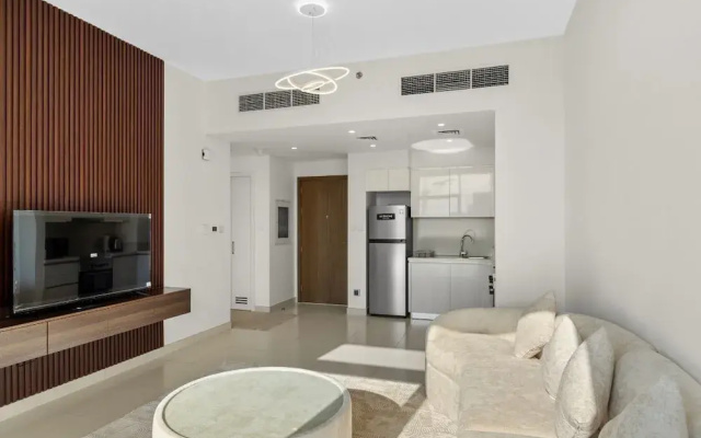 1BHK Monthly Retreat at Park Point C