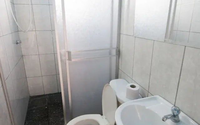 Tupackers Hostel
