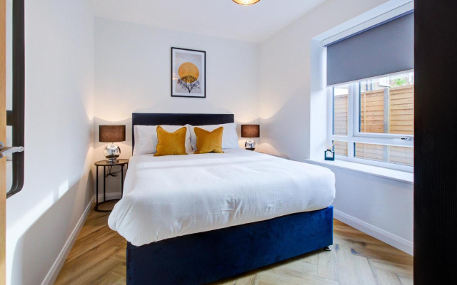 Hybrid Resi - Mitcham