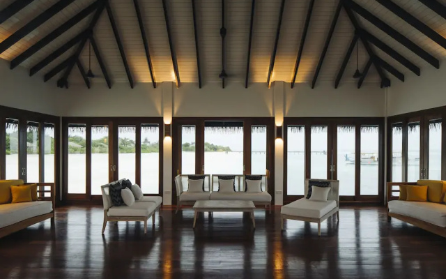 Zitahli Dholhiyadhoo Resort