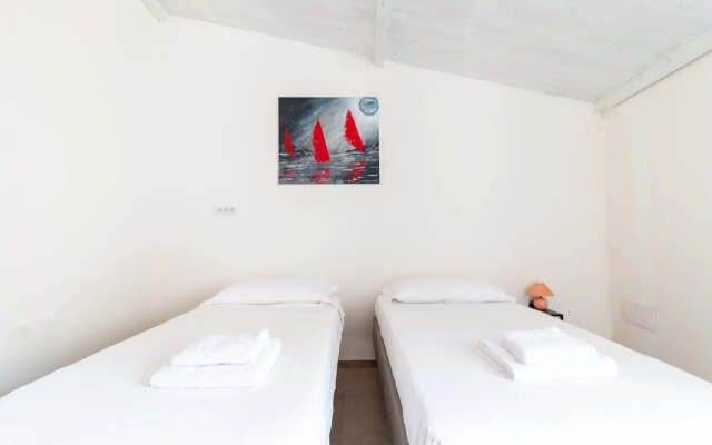 Welcomely - Easy Cabras B