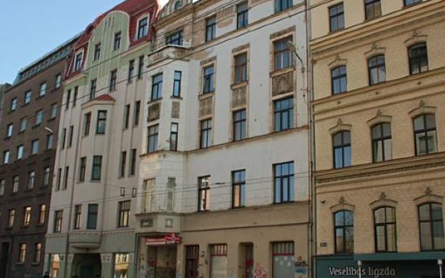 Brivibas Apartment in Riga, Latvia from 112$, photos, reviews - zenhotels.com