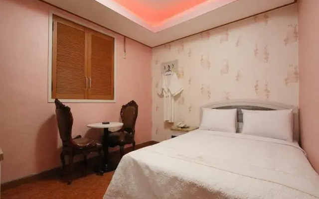 Picaso Motel Suyu