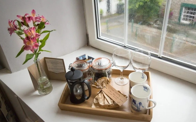 Hutton House Bed and Breakfast