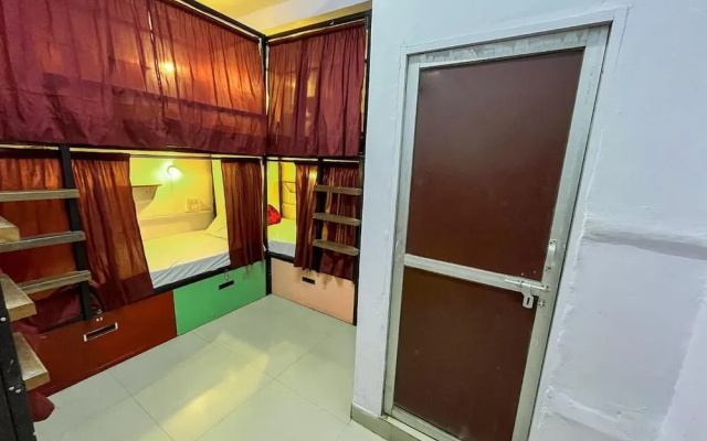 Mad Squad Hostel