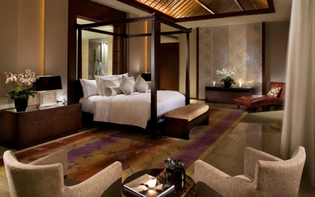 Отель The Ritz-Carlton Sanya Yalong Bay
