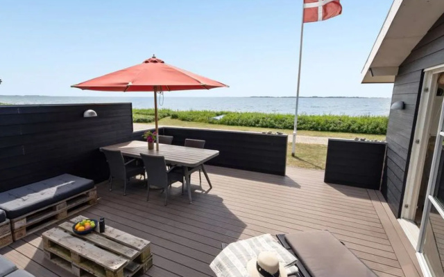 "Akseline" - 20m from the sea in Funen