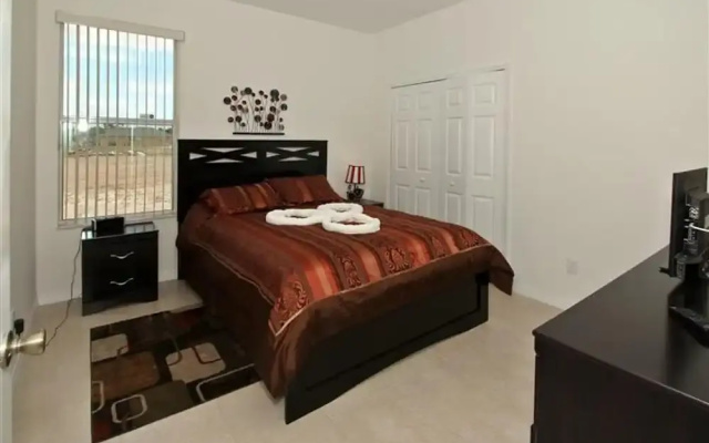 Crystal Cove 4724