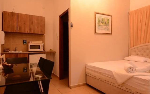 Loui Talpiot Hotel
