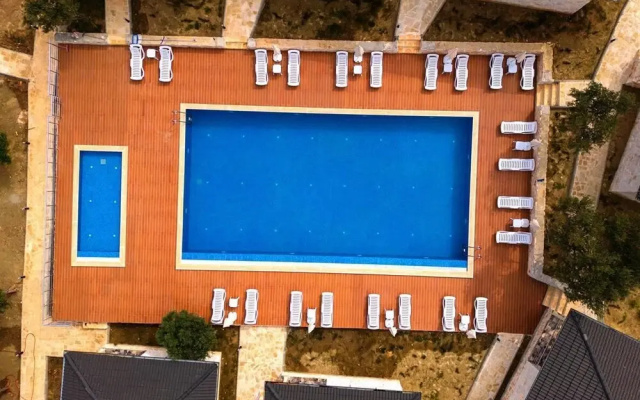 Terra Rossa Stone Houses Otel Kaş