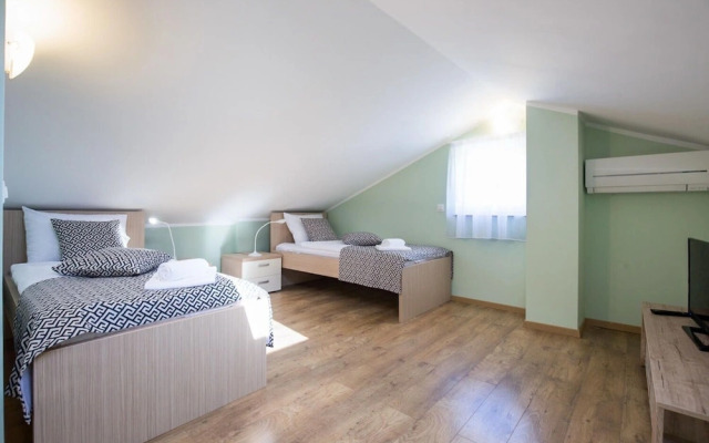 Apartments Kostrena