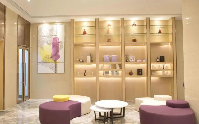 Lavande Hotel (Shenzhen North Railway Station, Gangtou Metro Station)