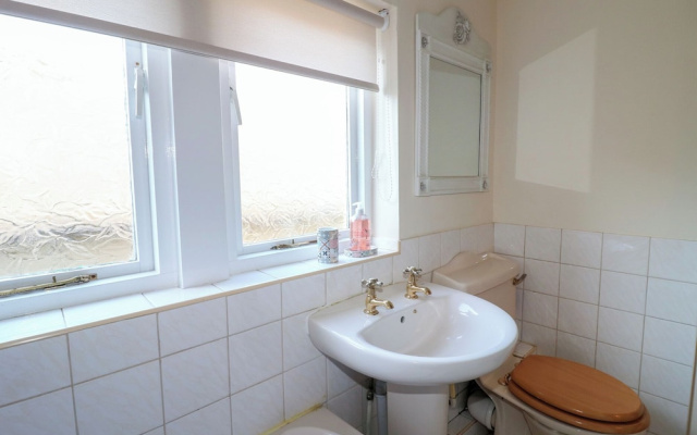 Coniston Cottage