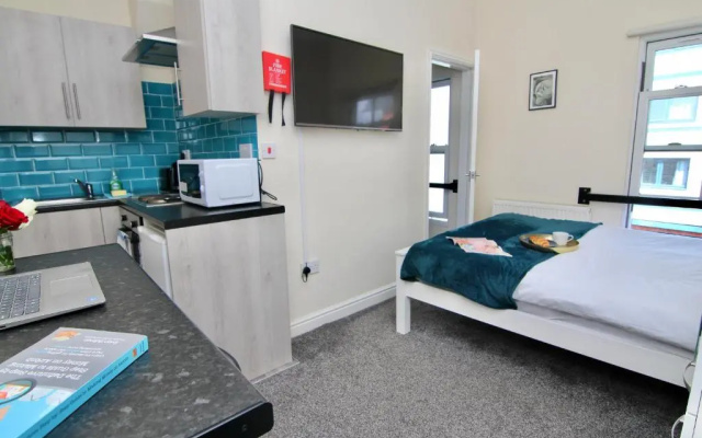 Comfy Studio in the Heart of Coventry City Centre
