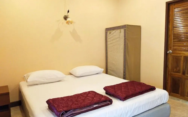 Bann Chansabai Resort