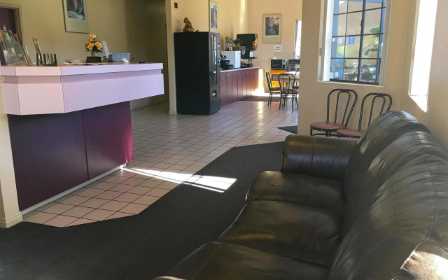 Americas Best Inn & Suites Saint George