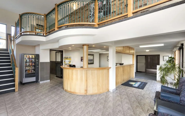 Days Inn - Lethbridge