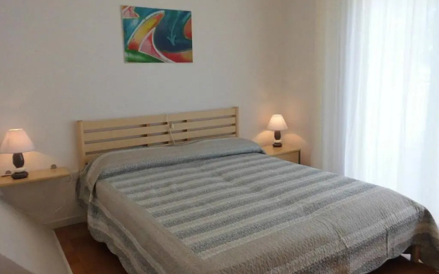 Terraced House With Private Garden