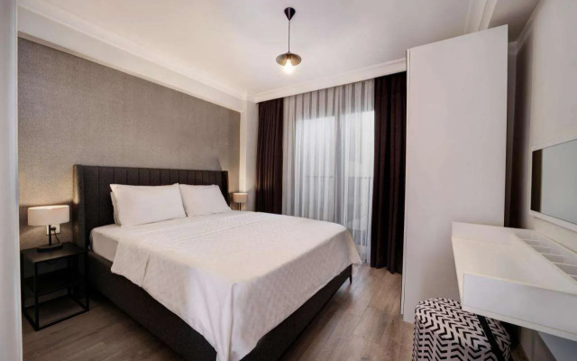 Etiz Hotels & Residences