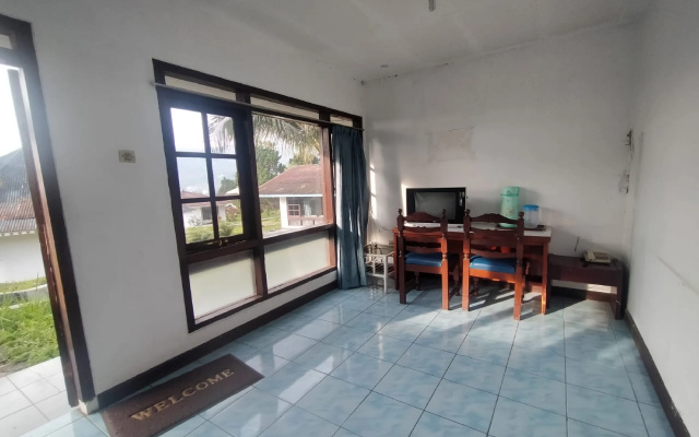 Hotel Lembah Nyiur Cikopo