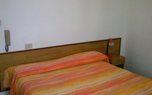 Albergo Cavour SELF CHECK-IN