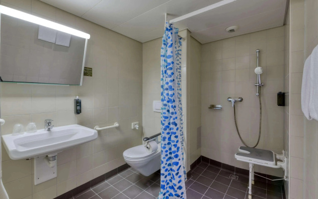 ibis Zurich City West
