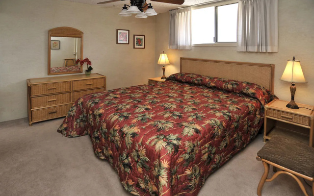 Hale Pau Hana Resort LLC