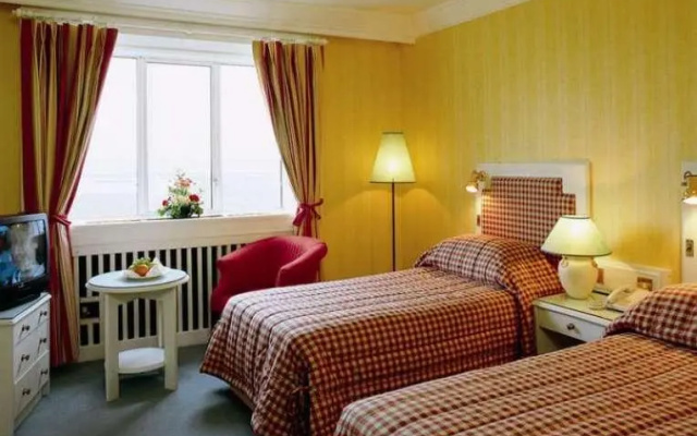 Park Inn by Radisson Shannon Airport