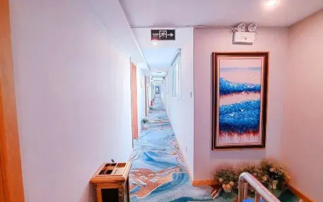 Dongxing Business Hotel