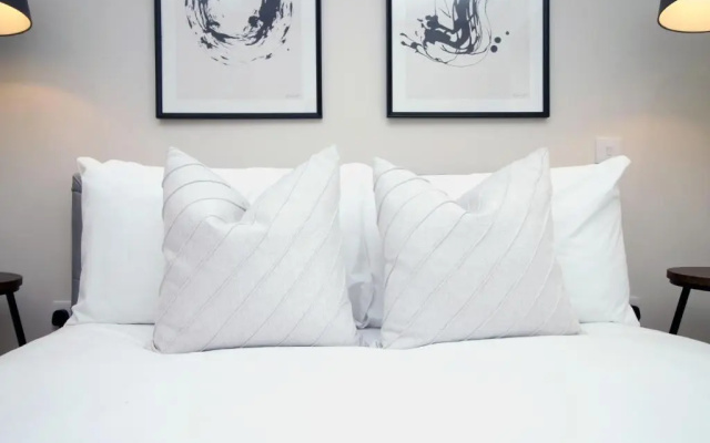 Casablanca Flat 1 by Mia Living 2 BR