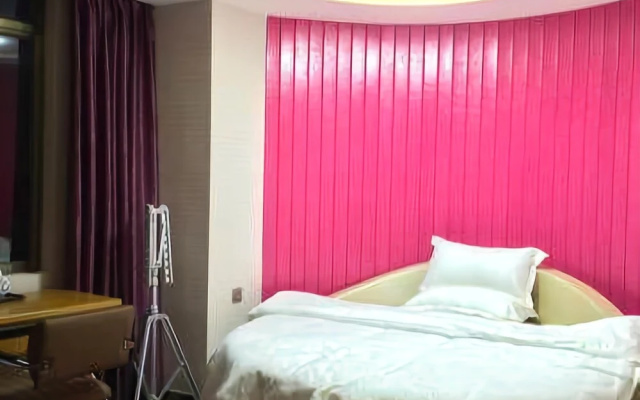Tengchong Royal Orchid Boutique Hotel