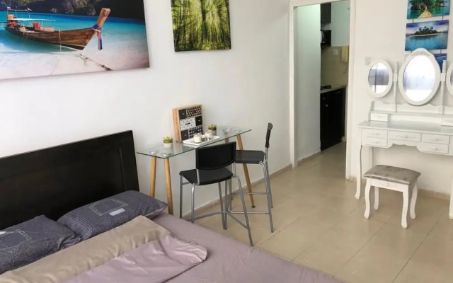 Luxury beach R&A Apartment group