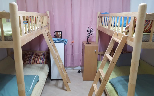 Changwon Guesthouse - Hostel