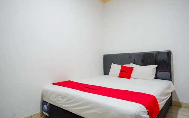 RedDoorz near Universitas Negeri Makassar 3