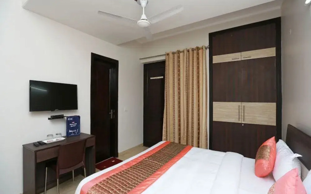 Go Rooms By OYO Rooms