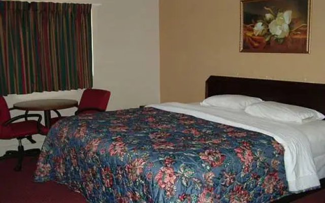 Budget Inn Monroe