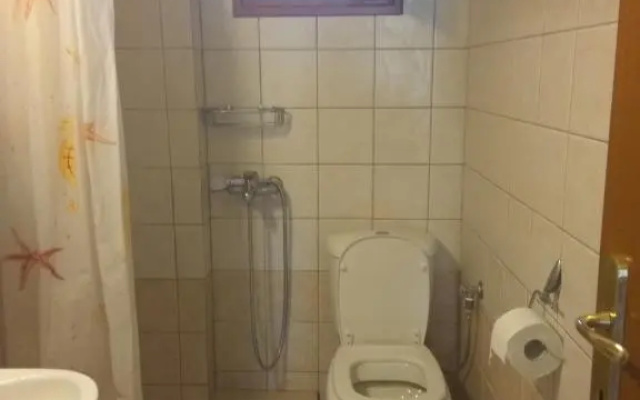 Ioannis Stagkonis Apartment