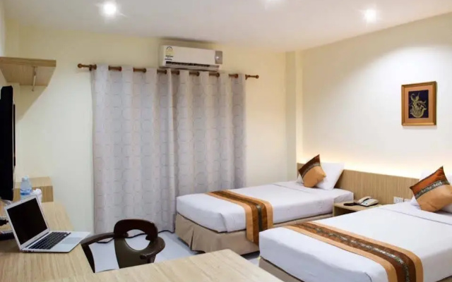Star 3 Serviced Apartment